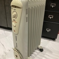 おしゃれなオイルヒーターの画像