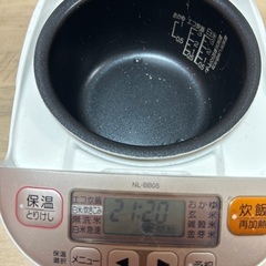 ZOJIRUSHI 炊飯器 3号炊き 17年製の画像