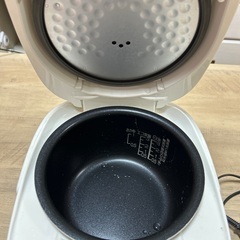 ZOJIRUSHI 炊飯器 3号炊き 17年製の画像