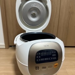 【無料】NEOVE 炊飯器の画像