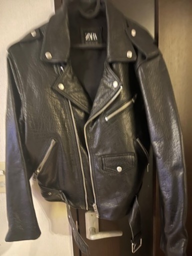 ZARA レザーライダースジャケット　革ジャンふ