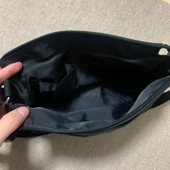 フランコフェラーロ　黒　ショルダーバッグの画像