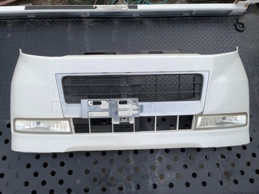 タント フロントバンパー