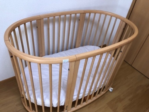 ストッケ　ベビーベッド