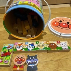 即渡し相談可 アンパンマン 天才脳 筒入り積み木の画像