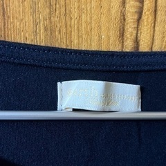 ＊earthレディーストップス　半袖美品＊の画像