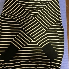新品。未使用。vネックセーターです。