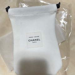 CHANEL ノベルティ　ポーチの画像