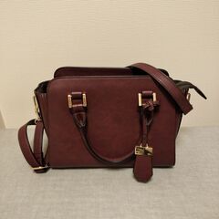 INDIVI インディヴィ ショルダーバッグ