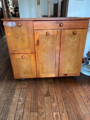 可愛い収納家具