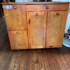 可愛い収納家具