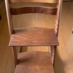 【ストッケ：STOKKE】子供用チェア（SN:189600)の画像