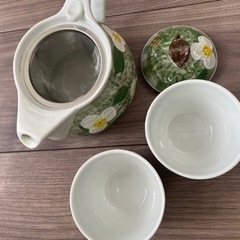 ティーセット✨緑の画像