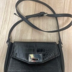 Stradivarius ショルダーバッグ