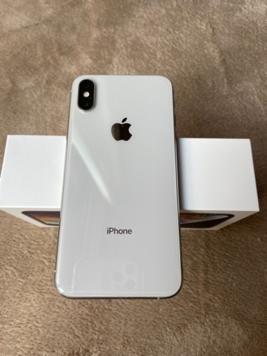 値下げ！iPhone XS 256GB  シルバー　　SIMフリー