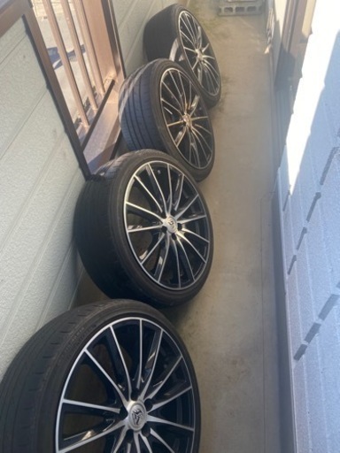 18インチ　PCD100  5穴　(プリウスなど)