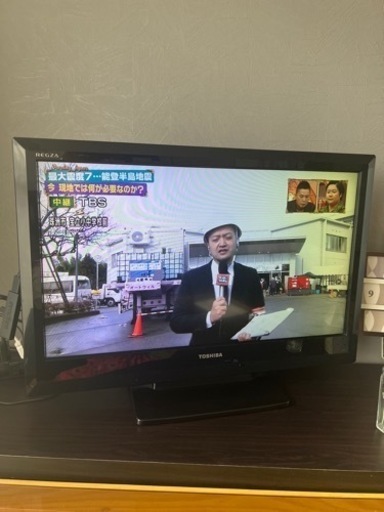 東芝REGZA 32インチテレビ　引き取り限定