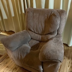 大型1人用ソファ　差し上げます
