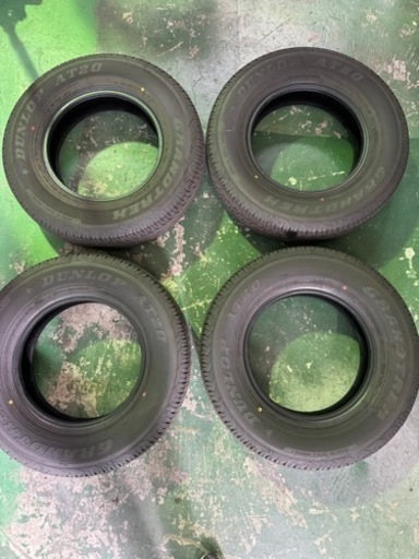 バリ溝 2023年製 ダンロップ AT20 グラントレック 195/80R15 4本 ジムニー シエラ