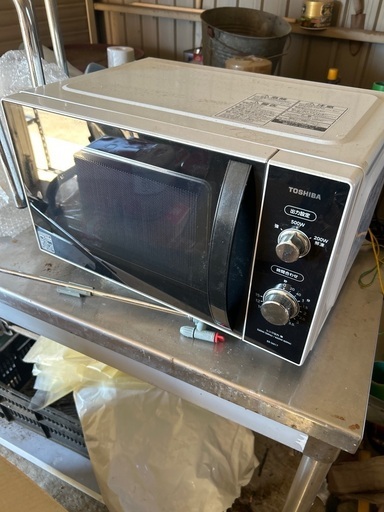 再値下げ　東芝　電子レンジ　ER-SM17(W)　2020年製