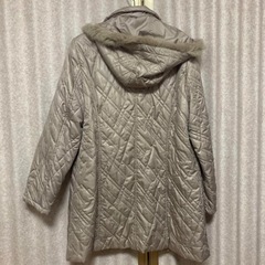 リアルラビットファー　キルティング　ダウンジャケット　Mの画像