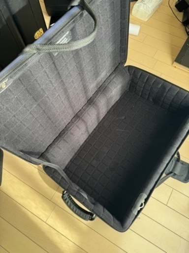 【購入者決まりました】?トランペットトリプルケース?(楽器は付きません)