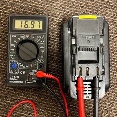 パナソニック　電動工具　バッテリー　14.4V 4.2A 中古品①