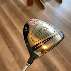 【取りにきて頂ける方】ゼクシオ レディースゴルフクラブ　ドライバー　の画像