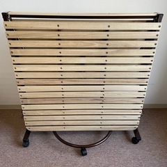 掲載1月末まで　折りたたみ式すのこシングルベッド　ナチュラルの画像