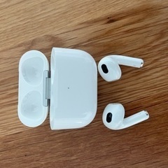 AirPods 第三世代