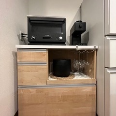 (値下げ)【使用期間3ヶ月】大理石調天板のキッチンカウンター《元値40,900円》