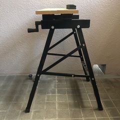 作業台（ワークベンチバイス）の画像