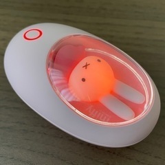 ミッフィーの充電式ハンドウォーマー 振動・モバイルバッテリー機能付きの画像