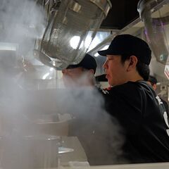 高収入確約！入社祝い金あり！一緒に良い店舗を作ってくれませんか？の画像