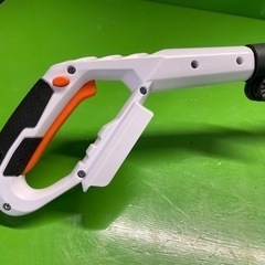 アイリスオーヤマ 軽量 充電式 草刈機の画像