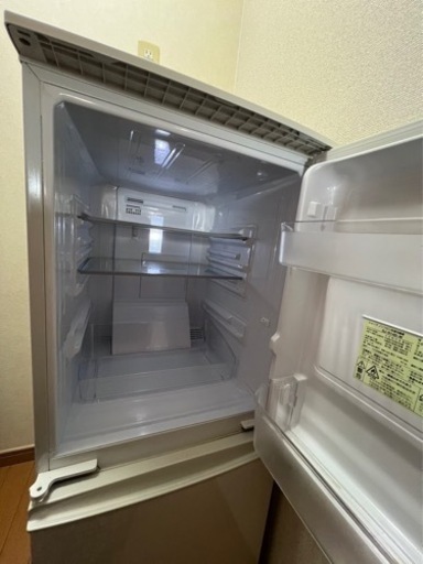 【購入者決定】シャープ製　冷蔵庫