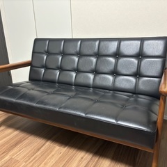 カリモク60 Kチェア（50周年限定復刻プレート） 2シーター