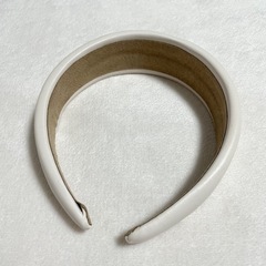 太カチューシャ オフホワイトの画像