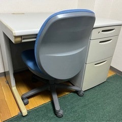 【決まりました！】オフィス用デスク、回転イス