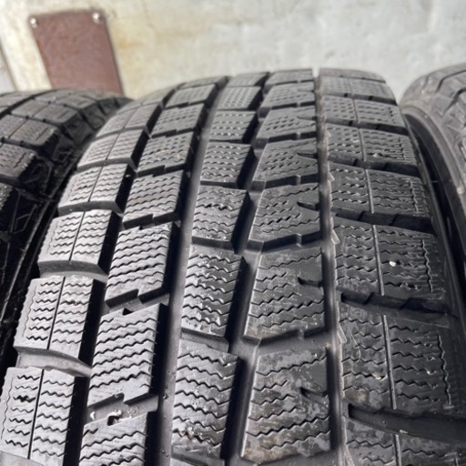 バリ山　DUNLOP ダンロップ　WM01 205/60R16 スタッドレス　タイヤ　2015年製　16インチ