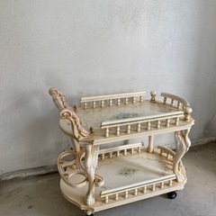 イタリア　ロココ調キッチンワゴンの画像