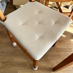 ダイニングテーブル5点セットの画像