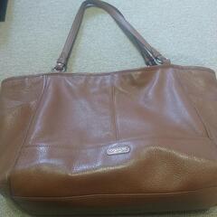 COACH（コーチ）のレザーバッグの画像