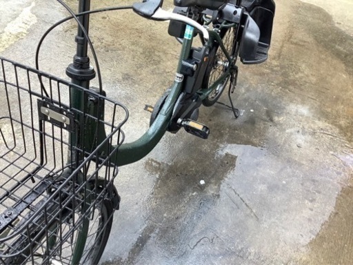 273  パナソニック最新機種電動アシスト自転車SW20インチ　カーキ色アルミボディー