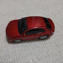トヨタカムリの車のおもちゃ
