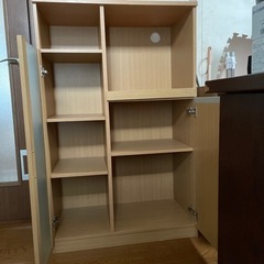 食器棚　　お話し中の画像