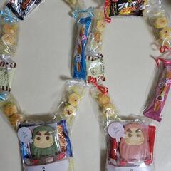 お菓子のレイ