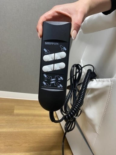 電動リクライニングソファ　ネイリスト　アイリスト　エステ