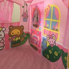 ハローキティテント　サンリオの画像
