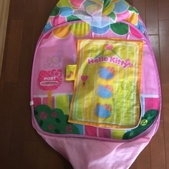 ハローキティテント　サンリオの画像